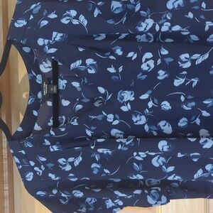 Simply vera wang floral print blue blouse